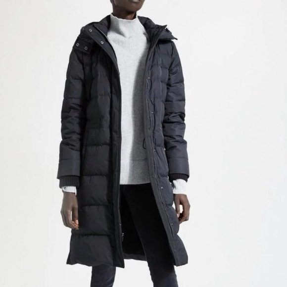 theory hooded puffer coat
